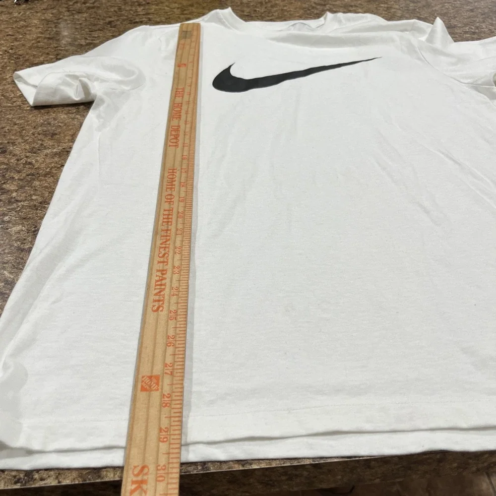 Nike see size
